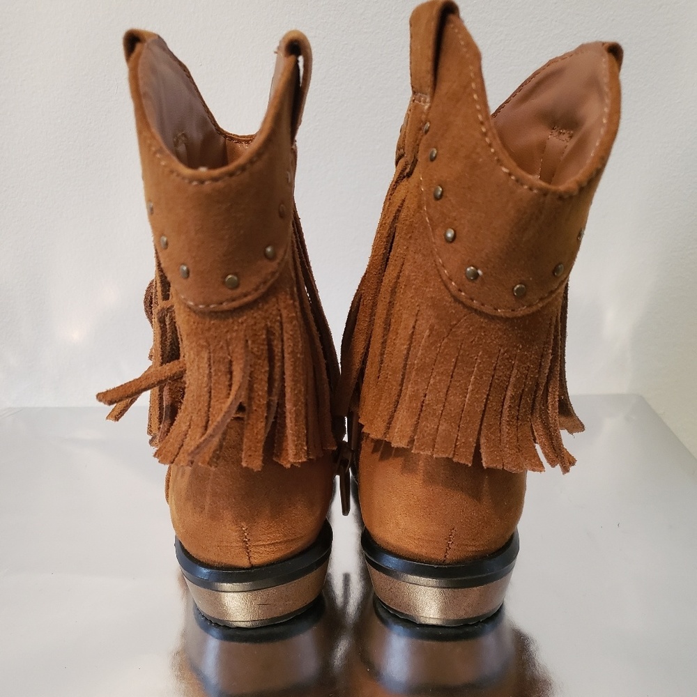 Toddler Fall Boots - Picture 5 of 5